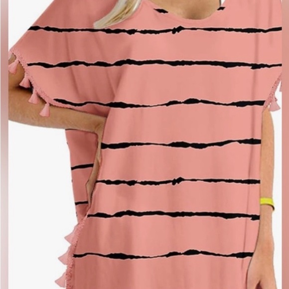 Three Full Outfit Bundle (everything included!) ☀️ - Picture 5 of 12